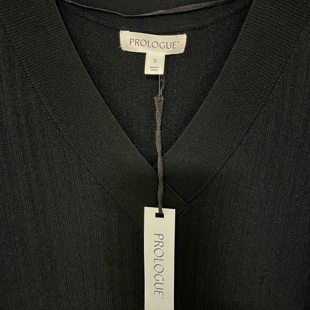 Prologue NWT - black vest/ slit dress size S